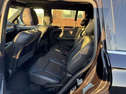 Used 2017 Mercedes-Benz GLS 450 GLS 450 image 14