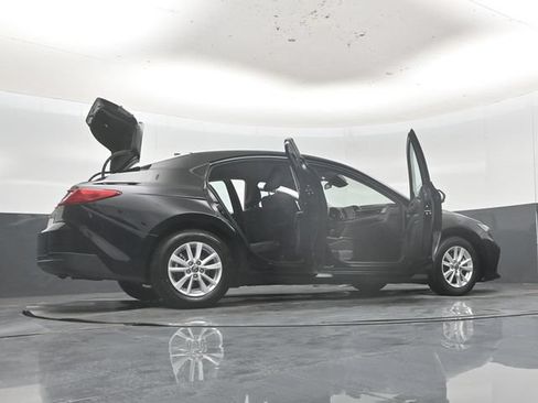Used 2025 Toyota Camry LE FWD image 61