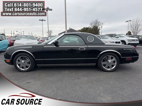 Used 2002 Ford Thunderbird image 3