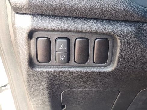 Used 2025 Mitsubishi Outlander Sport ES AWD/4WD image 31