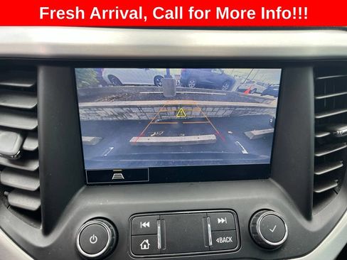 Used 2021 GMC Acadia SLT w/ Preferred Package FWD image 28