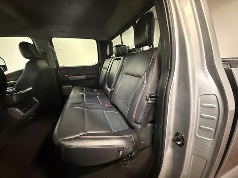 Used 2023 Ford F150 Lariat w/ FX4 Off-Road Package image 8