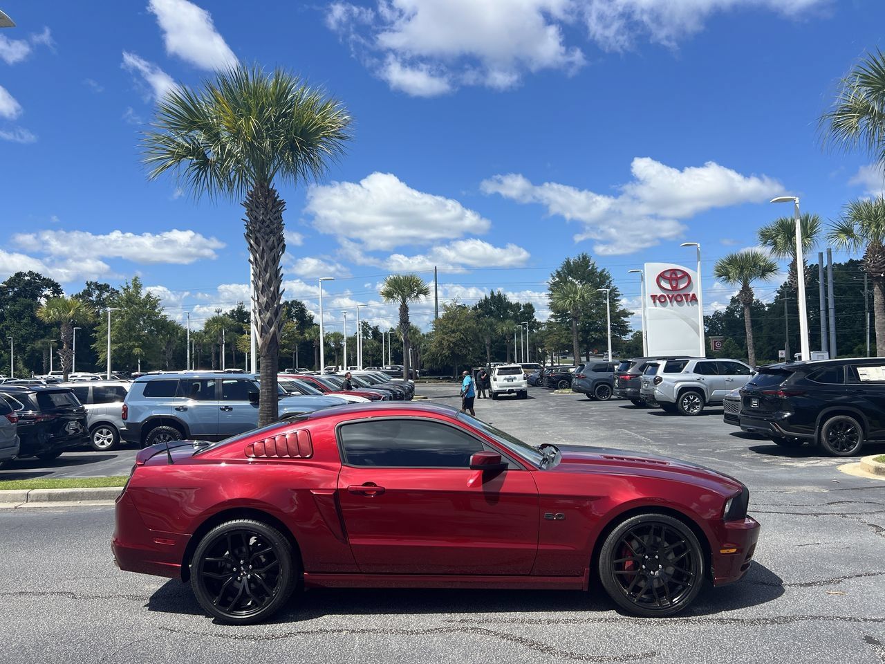 Used 2014 Ford Mustang GT Premium w/ GT Track Package RWD image 11