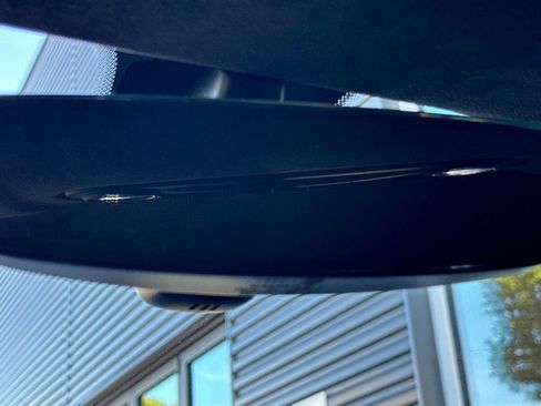 Used 2024 Lamborghini Huracan Sterrato image 20