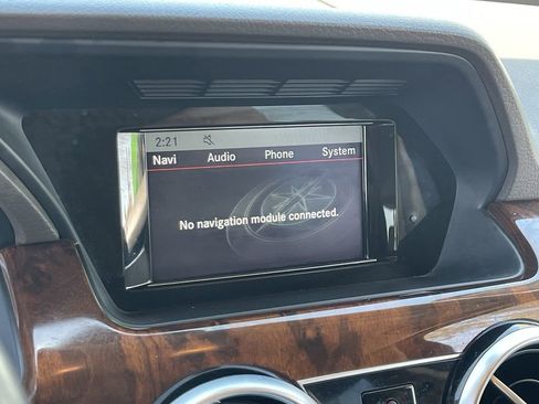 Used 2014 Mercedes-Benz GLK 350 4MATIC image 28