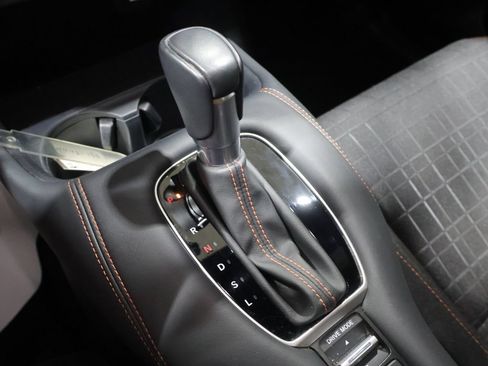 Used 2024 Honda HR-V Sport image 30