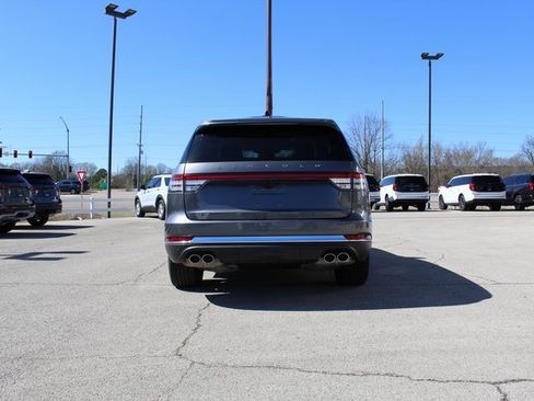 Used 2025 Lincoln Aviator Reserve w/ Equipment Group 201A image 4