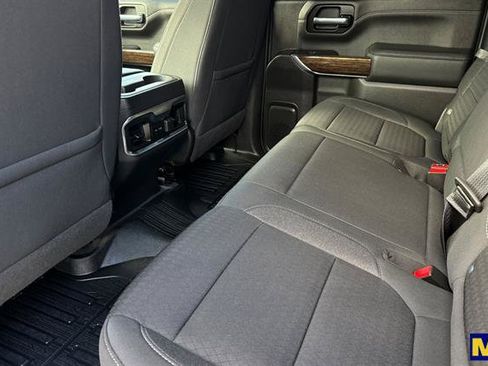 Used 2022 GMC Sierra 1500 Elevation w/ Preferred Package image 14