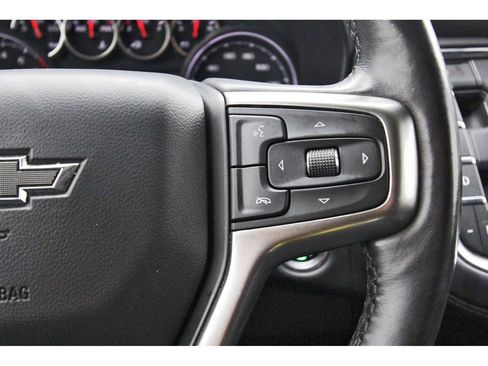 Used 2021 Chevrolet Tahoe Z71 w/ Luxury Package image 17