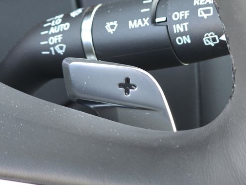 New 2025 Land Rover Range Rover SE image 19