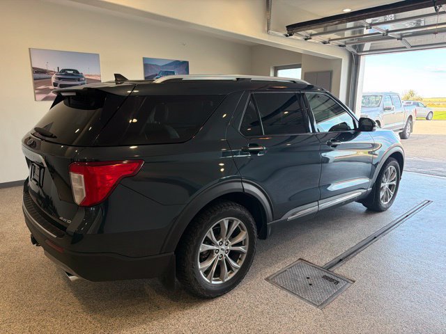 Used 2022 Ford Explorer Limited w/ Equipment Group 301A AWD/4WD image 5