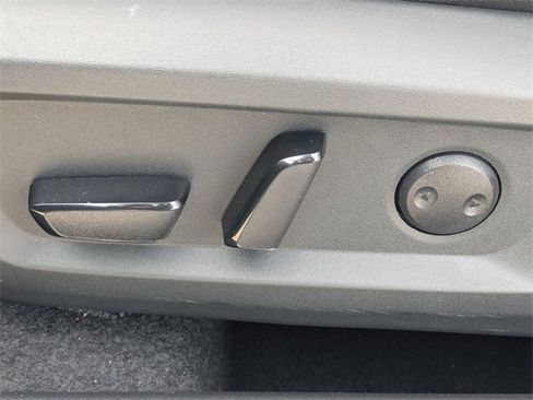 New 2026 Nissan Rogue SV image 15