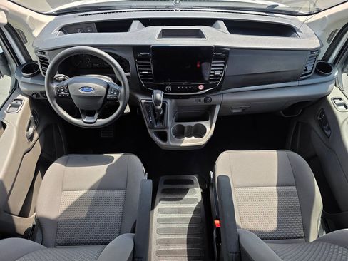 Used 2025 Ford Transit 350 XLT RWD image 8
