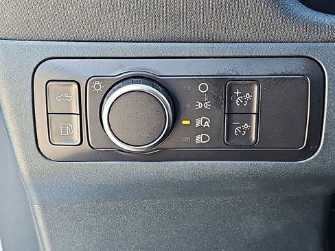 Used 2022 Ford Maverick Lariat w/ Lariat Luxury Package FWD image 29