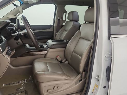 Used 2017 Chevrolet Tahoe LT w/ LT Signature Package image 13