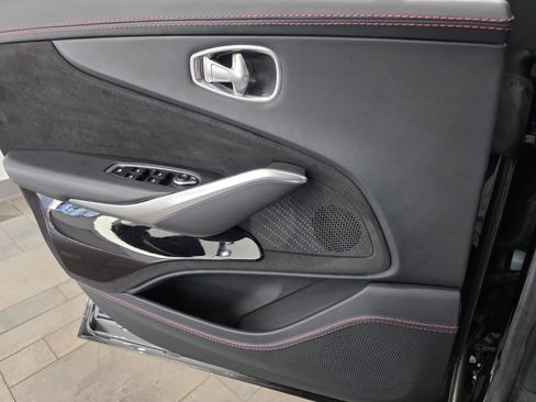 Used 2023 Aston Martin DBX 707 image 16