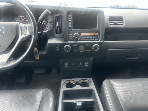 Used 2014 Honda Ridgeline SE image 13
