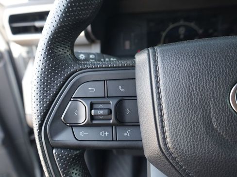 Used 2024 Toyota Tacoma SR5 image 31