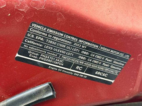 Used 2023 Nissan Rogue S FWD image 37