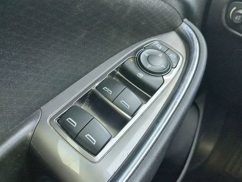 Used 2016 Chevrolet Malibu LT image 19