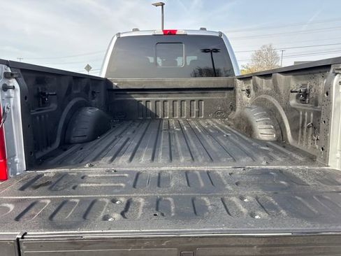 Certified 2022 Ford F250 Lariat w/ Tremor Off-Road Package image 11