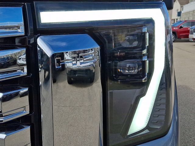New 2026 GMC Sierra 2500 Denali w/ Denali Reserve Package AWD/4WD image 10