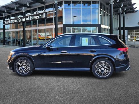 Used 2025 Mercedes-Benz GLC 43 AMG 4MATIC image 2