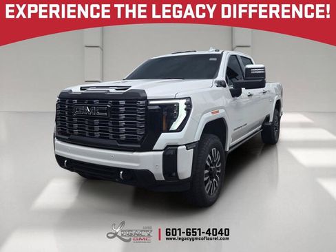 Used 2025 GMC Sierra 3500 Denali Ultimate AWD/4WD image 1