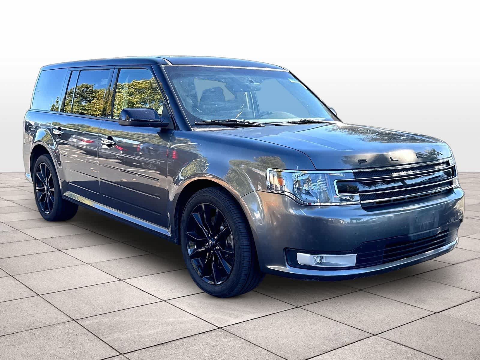 Used 2019 Ford Flex SEL w/ Equipment Group 202A AWD/4WD image 3
