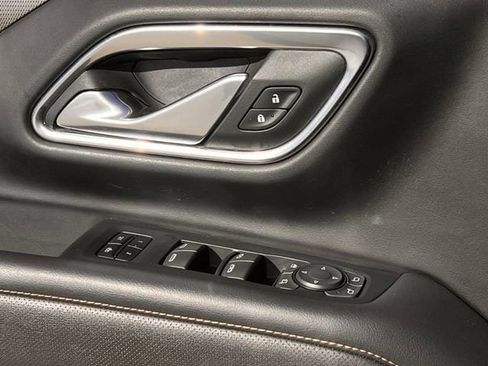 Used 2022 GMC Yukon AT4 image 23