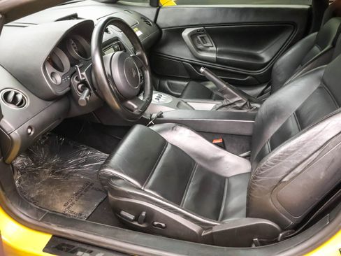 Used 2004 Lamborghini Gallardo AWD/4WD image 11