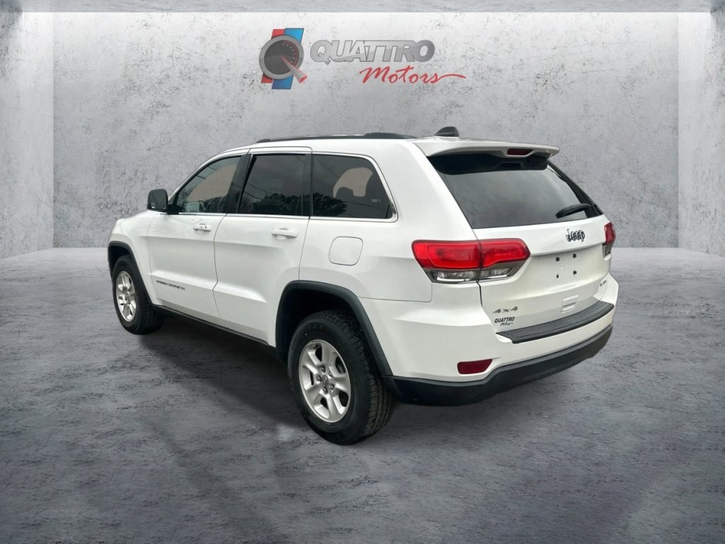 Used 2014 Jeep Grand Cherokee Laredo w/ Quick Order Package 23E AWD/4WD image 3