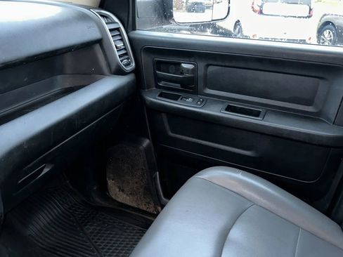 Used 2020 RAM 2500 Tradesman w/ Safety Group image 19