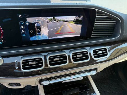 New 2026 Mercedes-Benz GLE 450 4MATIC image 18
