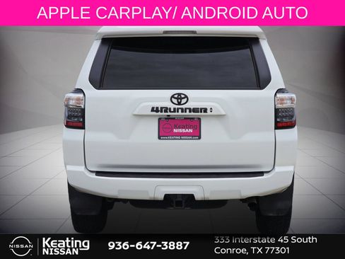 Used 2022 Toyota 4Runner SR5 AWD/4WD image 8