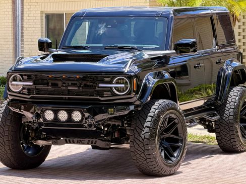 Used 2026 Ford Bronco Outer Banks AWD/4WD image 3