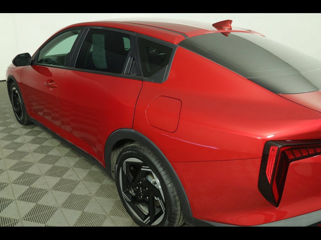 Used 2025 Kia K4 EX FWD image 15