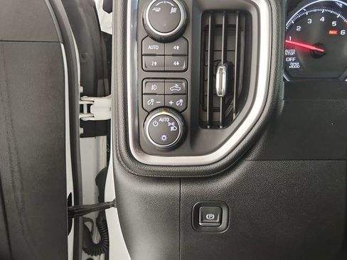 Used 2019 Chevrolet Silverado 1500 RST w/ All-Star Edition image 22