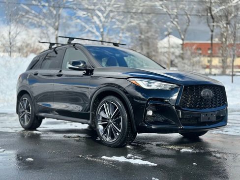Used 2023 INFINITI QX50 Sport image 9