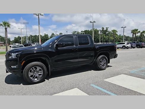 Used 2025 Nissan Frontier SV w/ SV Convenience Package AWD/4WD image 26