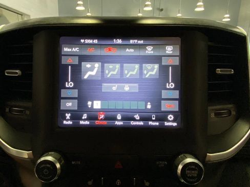 Used 2020 RAM 1500 Big Horn AWD/4WD image 23