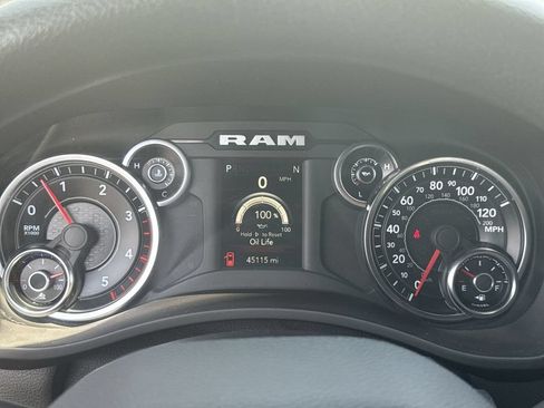 Used 2022 RAM 2500 Big Horn AWD/4WD image 24