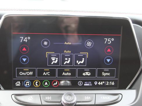 Used 2020 Chevrolet Blazer RS image 45