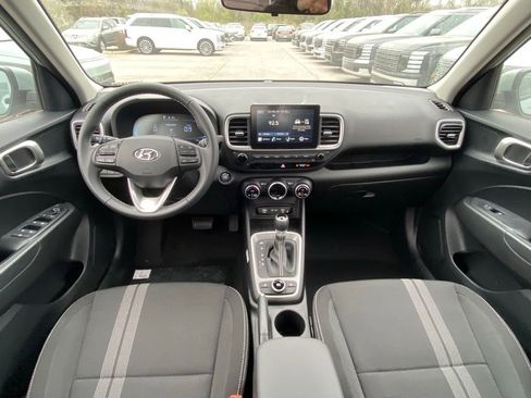 New 2026 Hyundai Venue SEL image 31