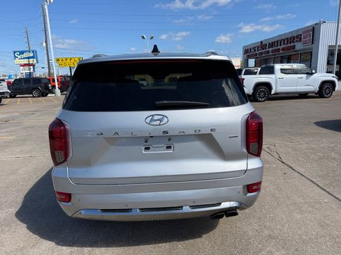 Used 2022 Hyundai Palisade Calligraphy image 7