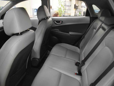 Used 2019 Hyundai Kona Limited AWD/4WD image 13