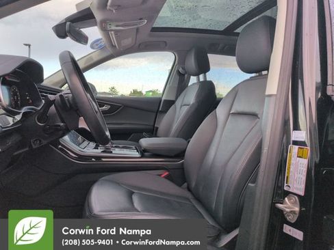 Used 2023 Audi Q7 3.0T Premium Plus w/ Premium Plus Package AWD/4WD image 23