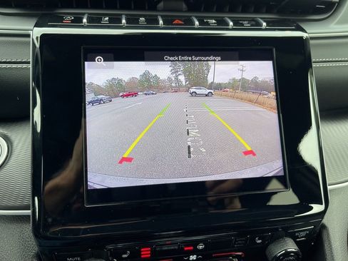 Used 2025 Jeep Grand Cherokee Laredo X w/ Luxury Tech Group I image 11