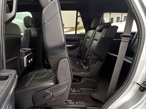 Used 2020 Ford Expedition XLT w/ Equipment Group 202A image 24