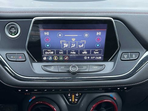 Used 2022 Chevrolet Blazer RS w/ Enhanced Convenience Package image 27